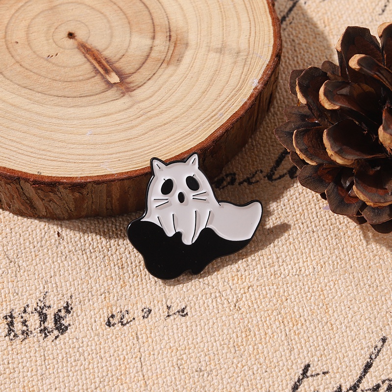 Bros Pin Enamel Bentuk Hantu Halloween 5 Gaya Untuk Hadiah Teman