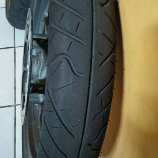 Velk dan ban CBR150R