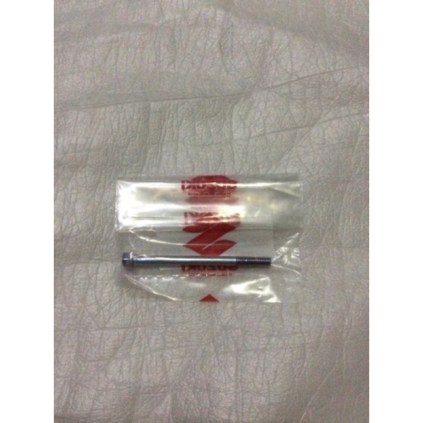 Baut Case Water Pump Panjang atau Baut Tutupan Pump Radiator Panjang Suzuki GSX R dan S 150