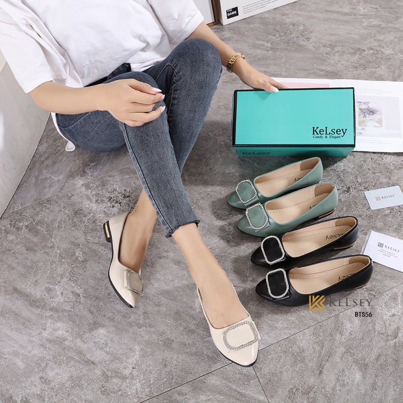 Kelsey Sepatu Flat Shoes Wanita BTS56