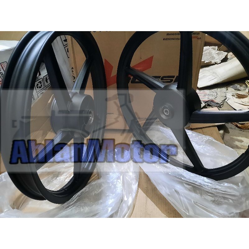 Velg Set Honda grand 140×160-17 Depan belakang masih tromol