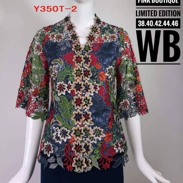 Ready stock pink boutique full brokat