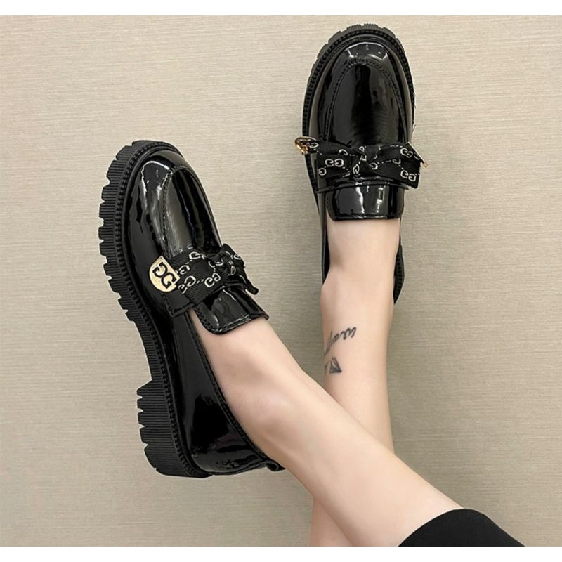 Sepatu Docmart Wanita Agnes / Sepatu Loafers Kulit Wanita Hitam Terbaru / Sepatu Flat Slip On Wanita Kekinian / Sepatu Cewek Korean Style / Sepatu Maryjane Sneakers Wanita Viral / Bisa Cod