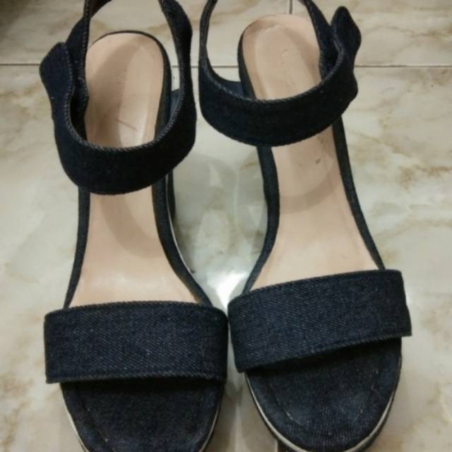 Sendal wedges VNC #wedges #VNC