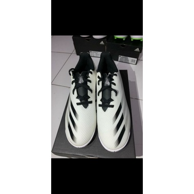 Sepatu futsal Adidas X GHOSTED.4