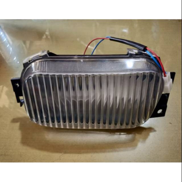 Lampu Kabut/Bemper warna putih  Mitsubishi Canter