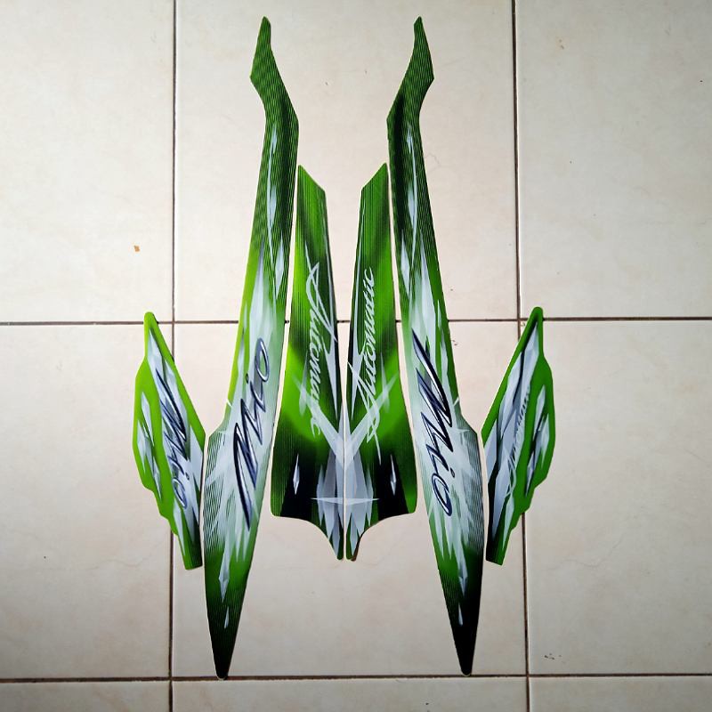 stiker striping motor mio sporty 2009 hijau