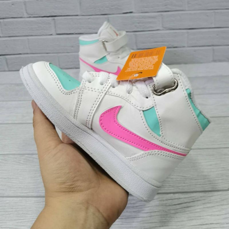 NIKE JORDAN KIDS Sepatu Sneakers Anak Perempuan Cewe Umur 1 Tahun Putih Sporty Dan Berkualitas