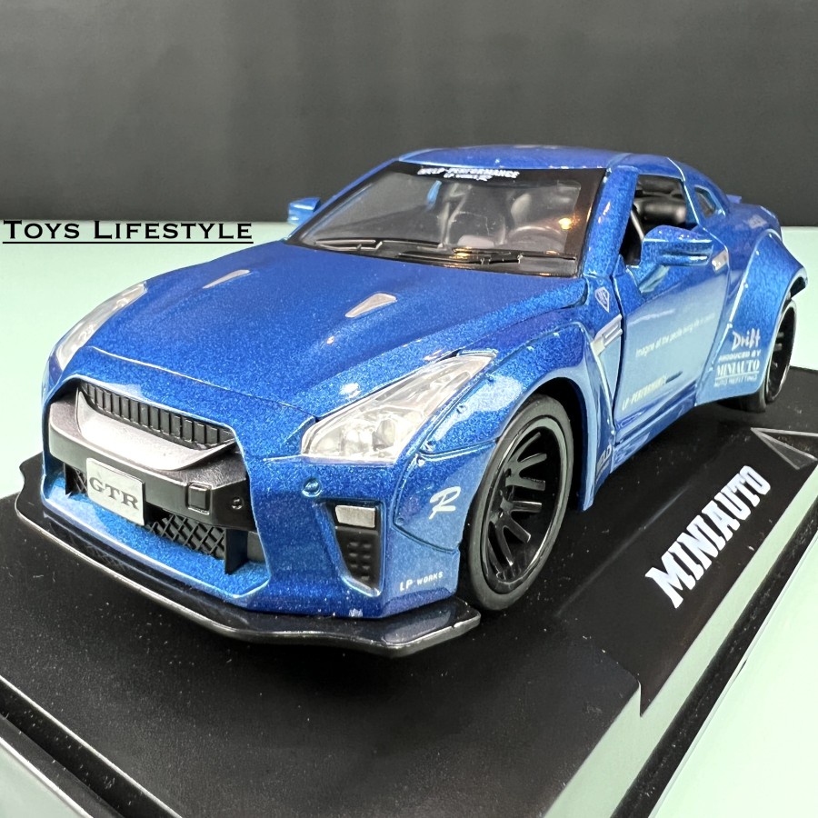 Miniauto Diecast - Nissan GT-R R35 (Biru)