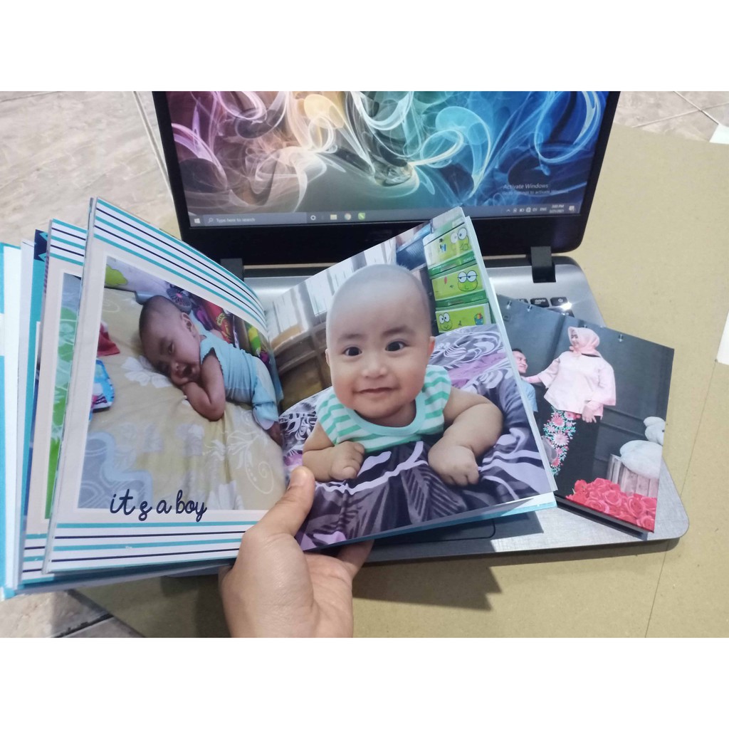 

Photobook Square 15x15 36 halaman
