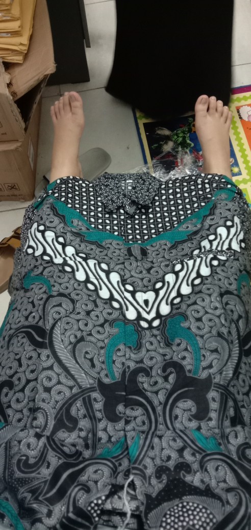 Batik Couple Keluarga Sania Ruffle Ori Ndoro Jowi Termurah Motif Dimensi Abu