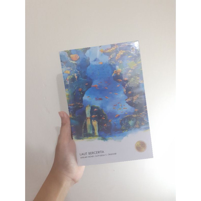 BACA DESKRIPSI NOVEL LAUT BERCERITA (PRELOVED/BEKAS)