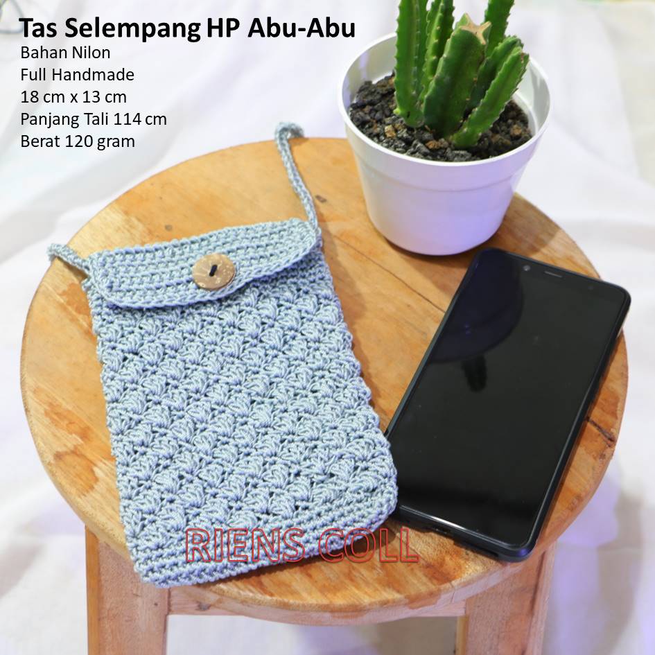 TAS HP RAJUT. TAS HANDPHONE. TAS HP SELEMPANG RAJUT NILON WARNA ABU-ABU. Riens Collections