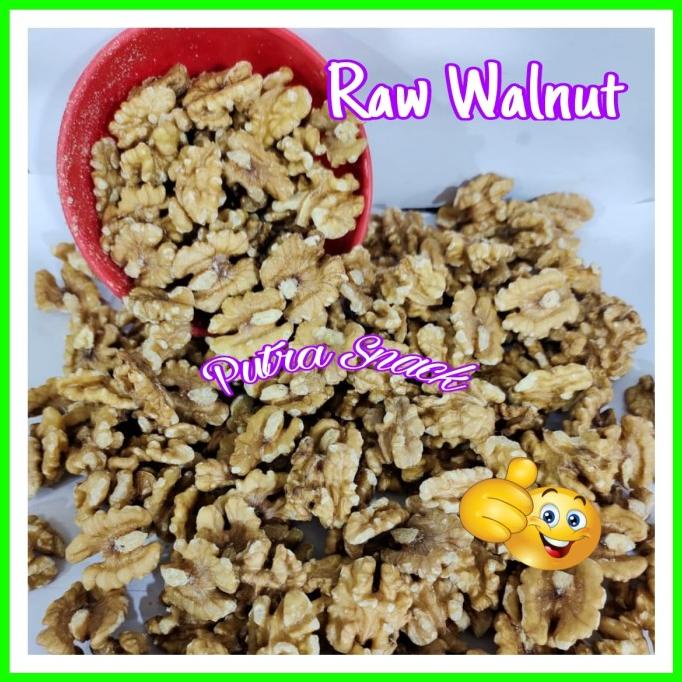 

Kacang Walnut Mentah Kupas 500 Gram