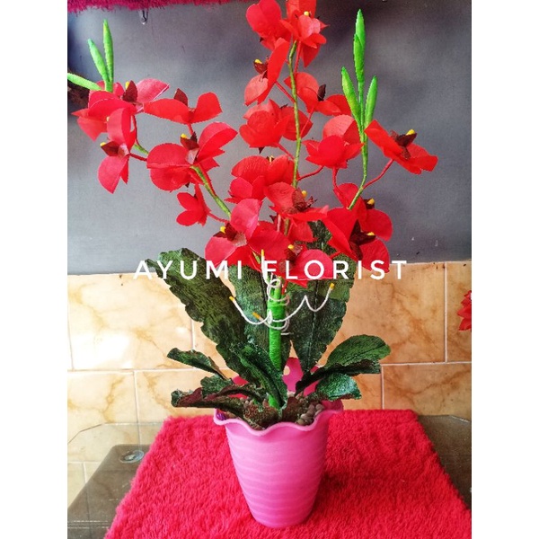Bunga hias hand made anggrek jumbo dari plastik kresek