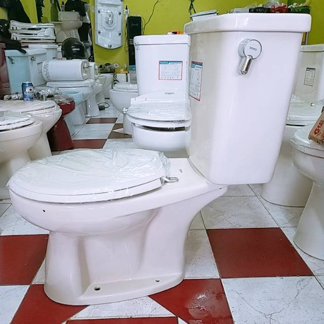 CLOSET DUDUK TOTO 516( PASTEL IVORI /CREM) PAKET KOMPLIT-