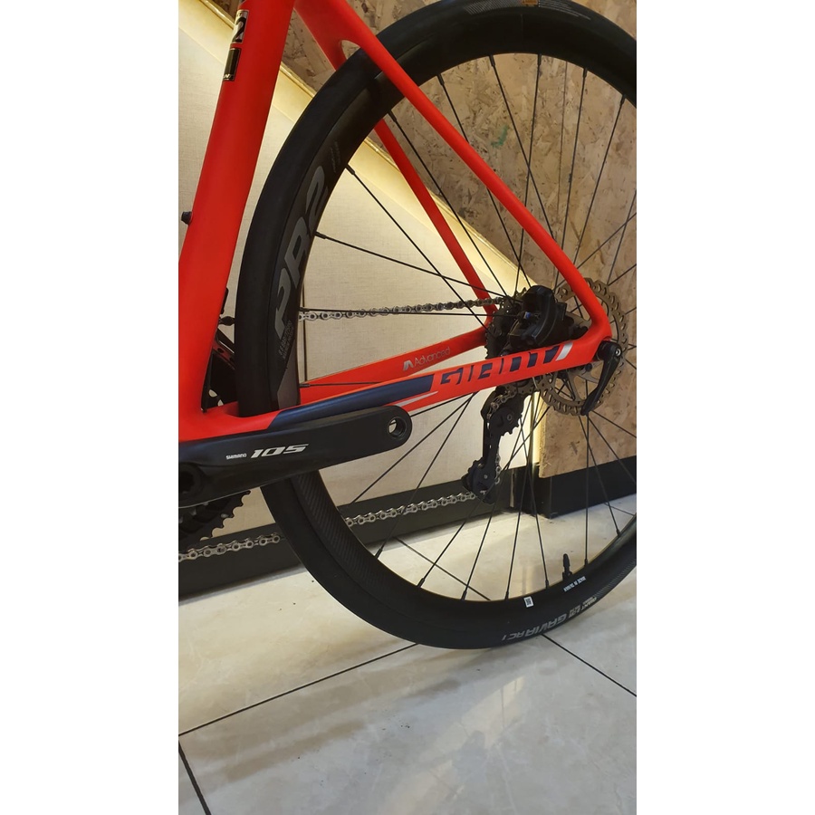 Sepeda Roadbike Giant TCR ADV 2 Discbrake Size S 2019