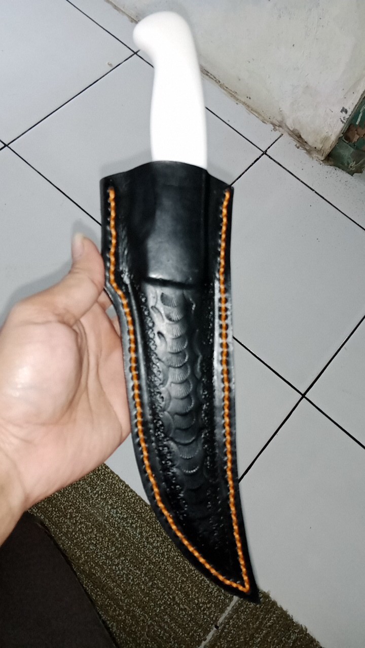 Sarung Pisau Import Kulit Asli 100% (bonning Lengkung/bonning Kurve)