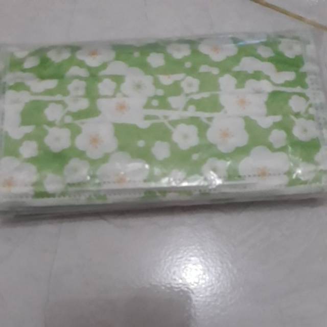 Masker wajah isi 10 pcs