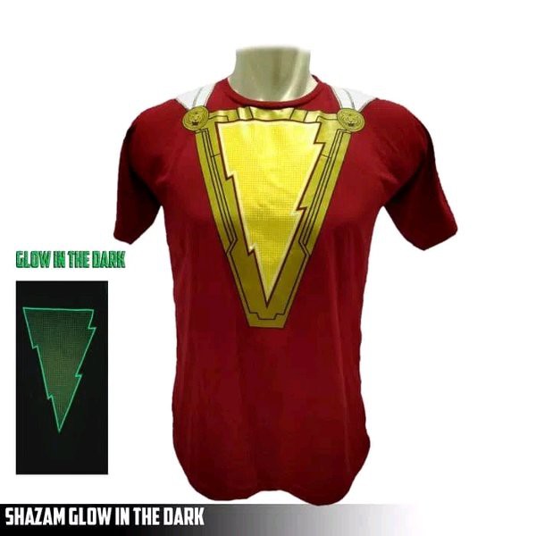 Kaos Shazam Superhero Nyala dalam gelap