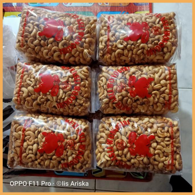 

Pasti Ready Kualitas Terbaik Matang 1Kg Kacang Mete/Mede/Cashew Asli Wonogiri