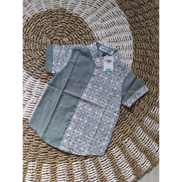 Batik Anak Size S (Ready Stock)-Abu kawung