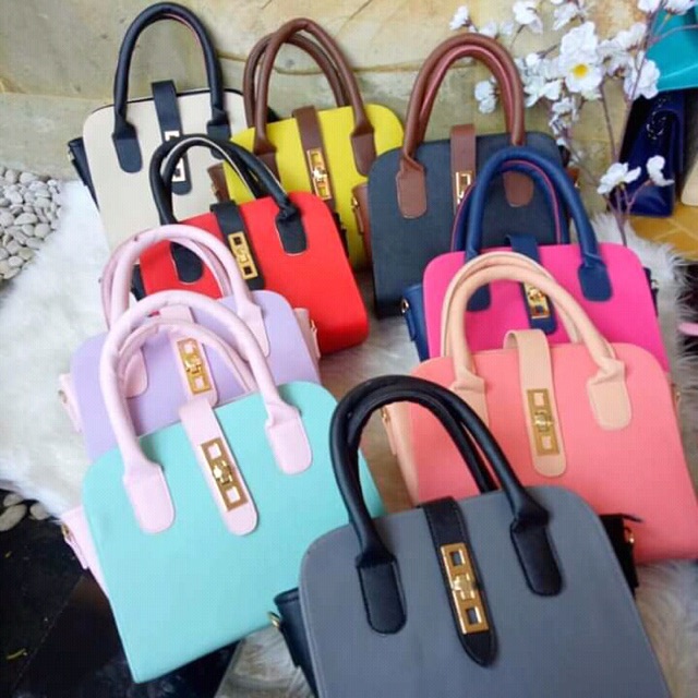 

Color Bag