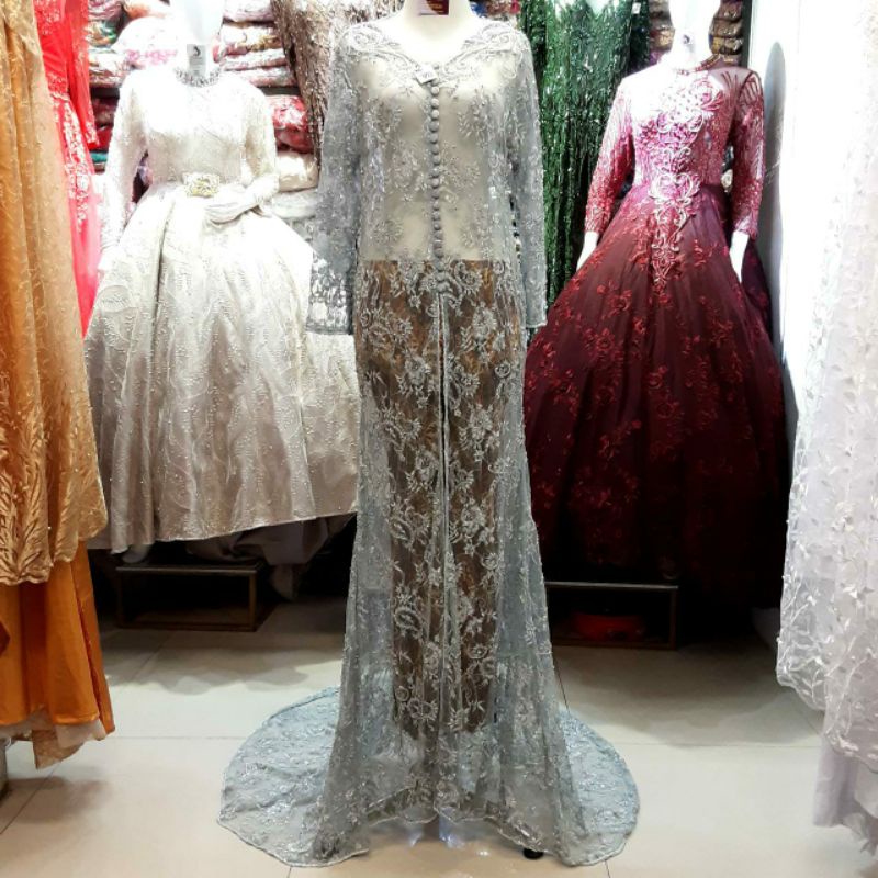 Kebaya pengantin broklat halus ekor payet full halus