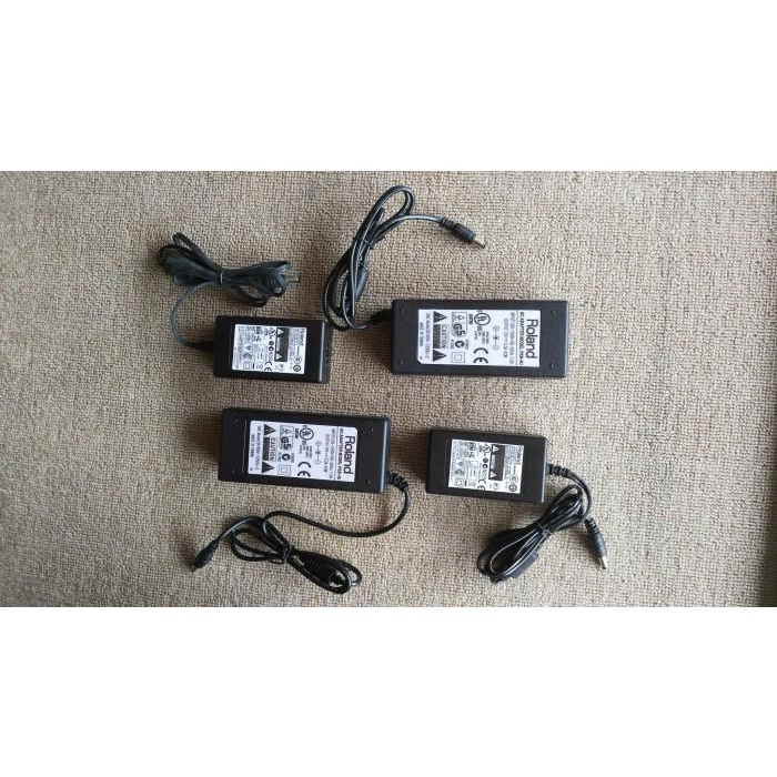 Adaptor Power Supply Keyboard Roland XPS-10/30, Juno-D/G/Di/Gi, RD-300