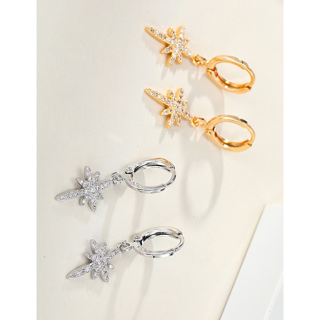 LRC Anting Tusuk Fashion White K Star-shaped Diamond K45353