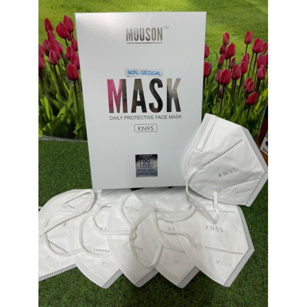 Premium Masker KN95 Mouson 1 Box isi 50 Pcs Original Embos Putih 5PLY