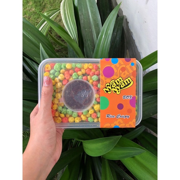 

NYAM NYAM BOX RICE CRISPY COKLAT/STRAWBERRY SNACK BOX JAJAN ANAK