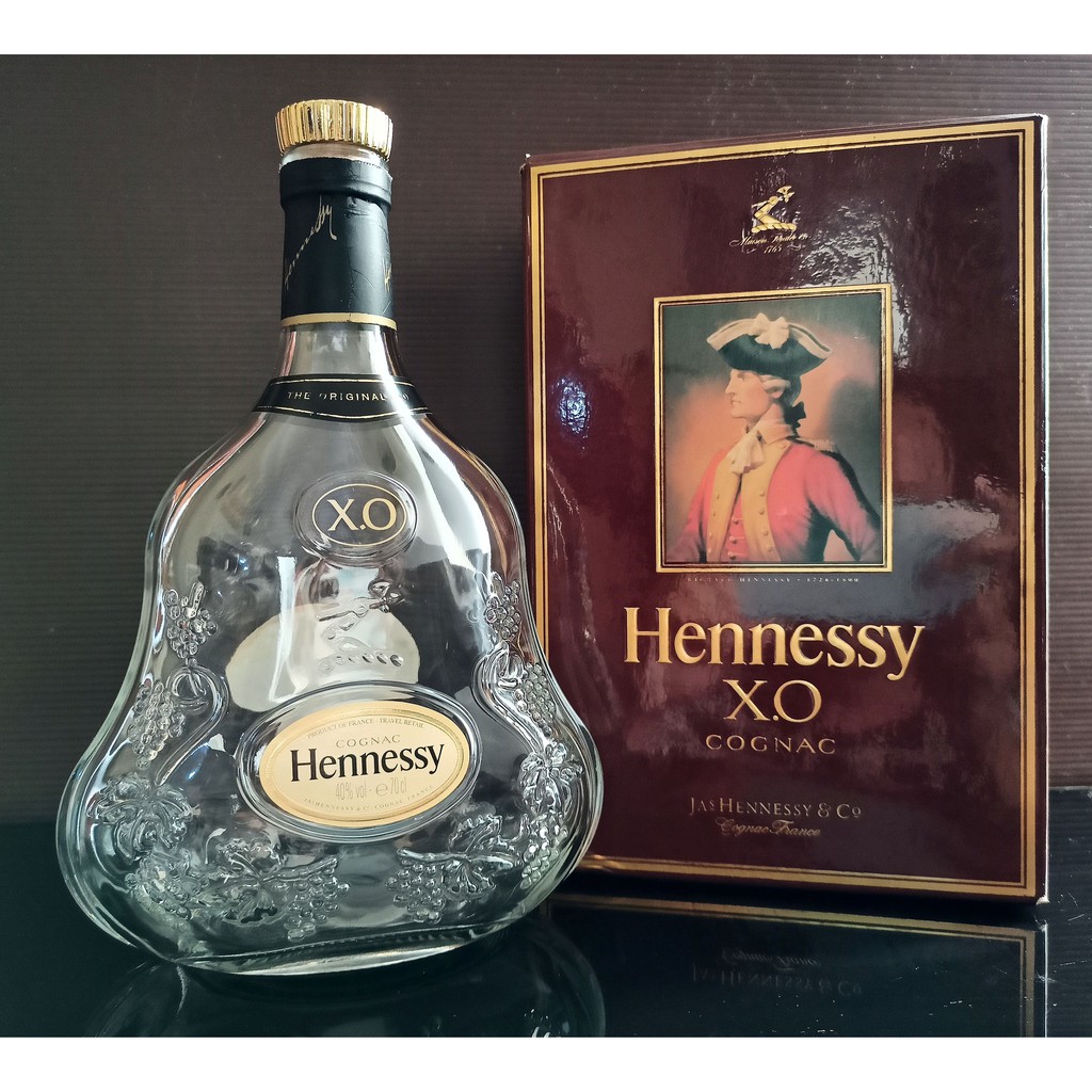 Botol bekas miras Hennessy XO 700 ml + Box