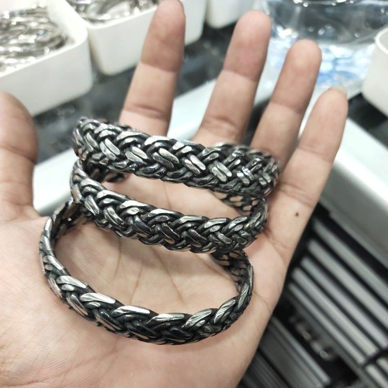 Gelang Baja Purih/Monel