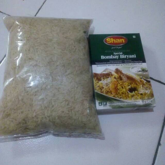 

Paket hemat beras basmati+bumbu shan biryani