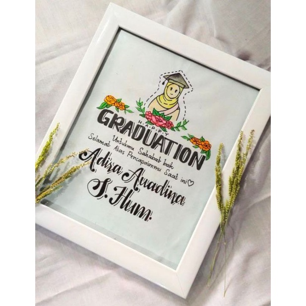 

hadiah ulang tahun / graduation