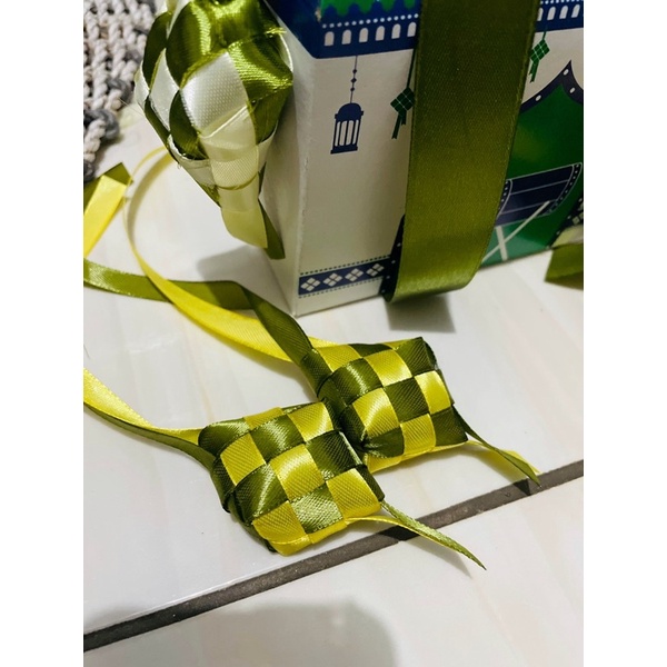 

Ketupat Mini Ornamen Lebaran/Hampers/Parcel