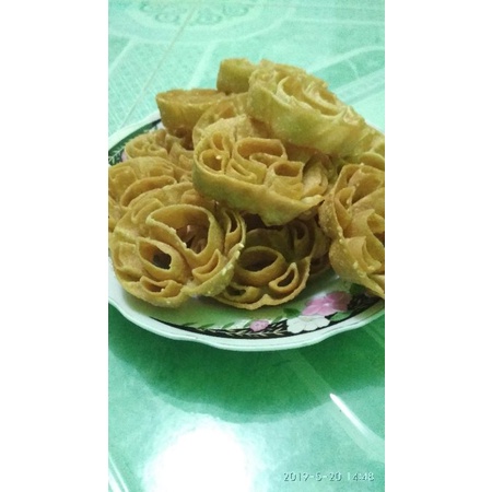 

Kue Matahari/Kembang goyang manis super renyah