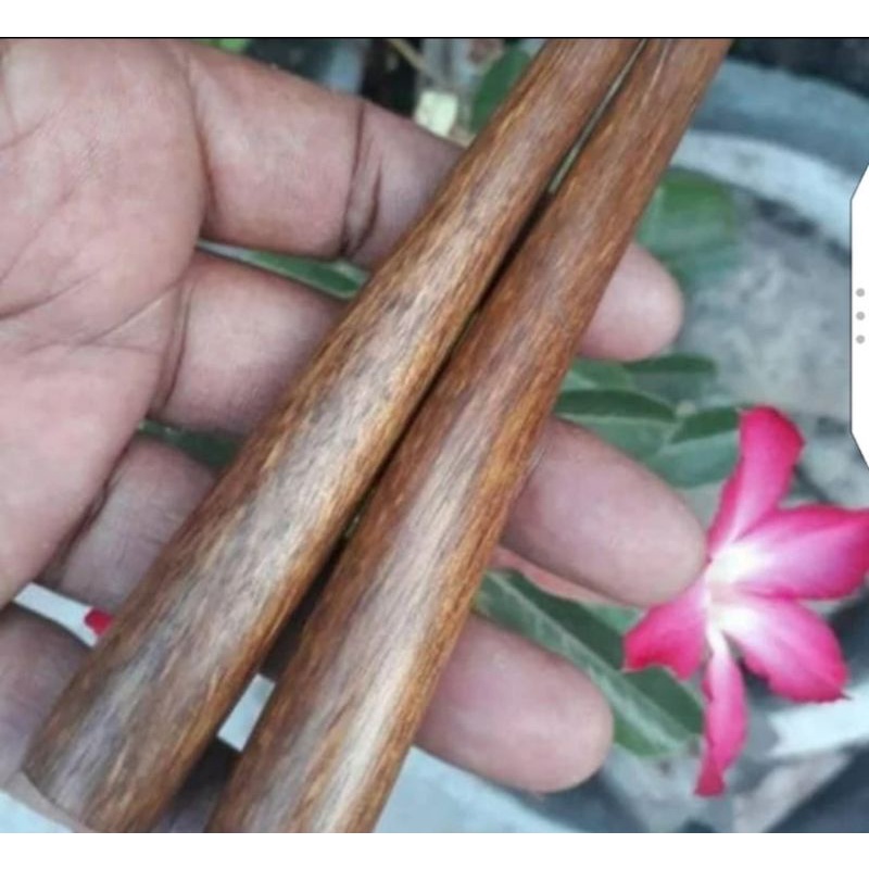 pipa Cangklong Kayu Gaharu