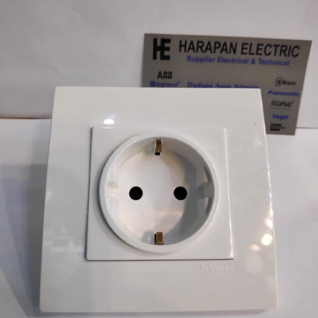 STOP KONTAK SCHNEIDER VIVACE / STOP KONTAK SCHNEIDER 16A Inbow