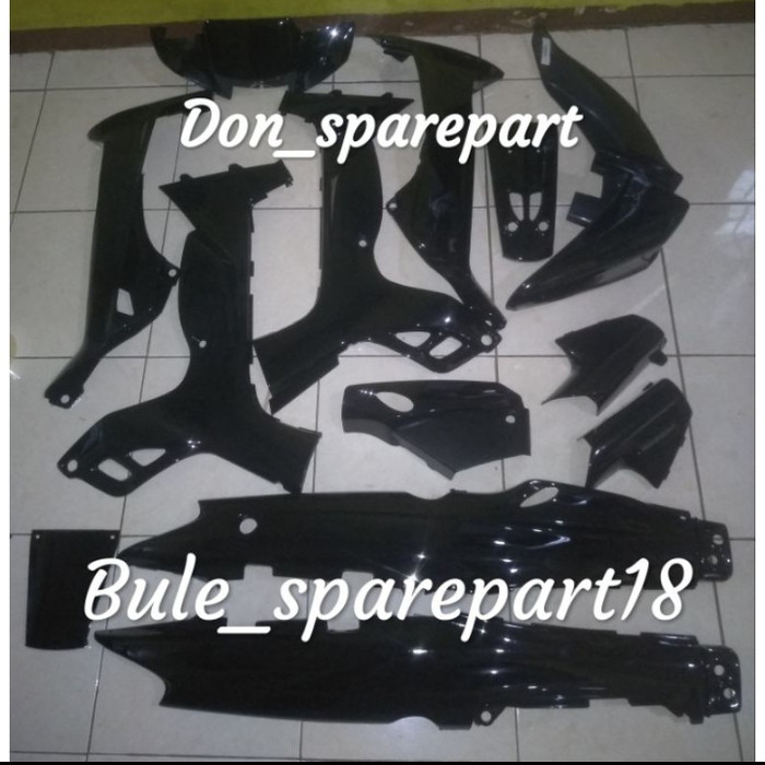 body halus vega r lama warna hitam