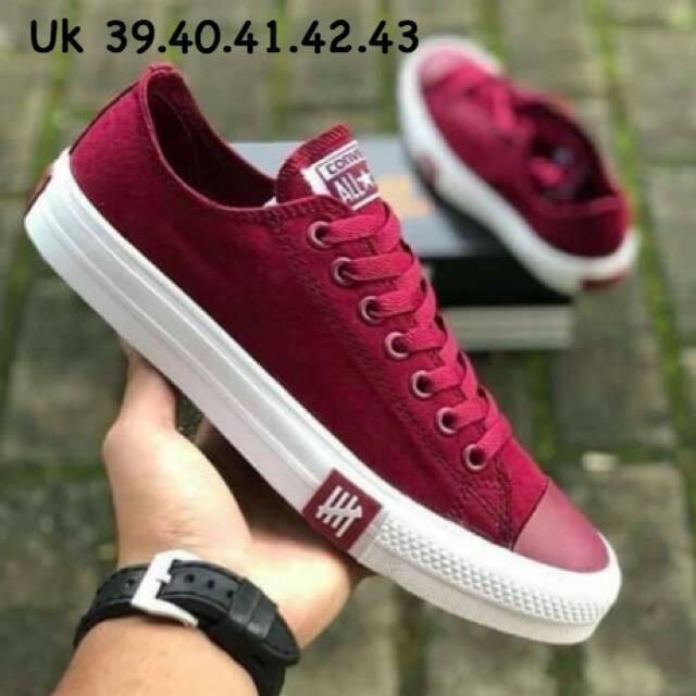 Sepatu kat converse 2