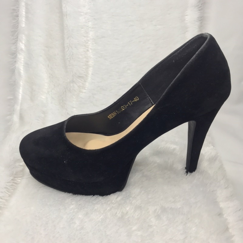 Yongki Komaladi Black Heels Preloved