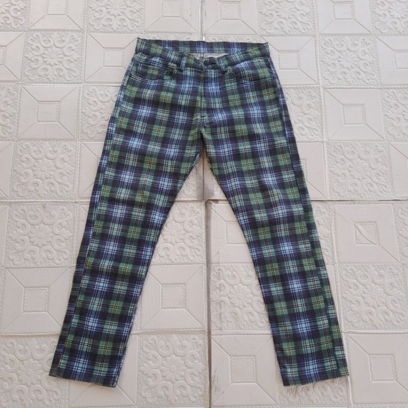 Celana Jeans Pria Uniqlo TarTan