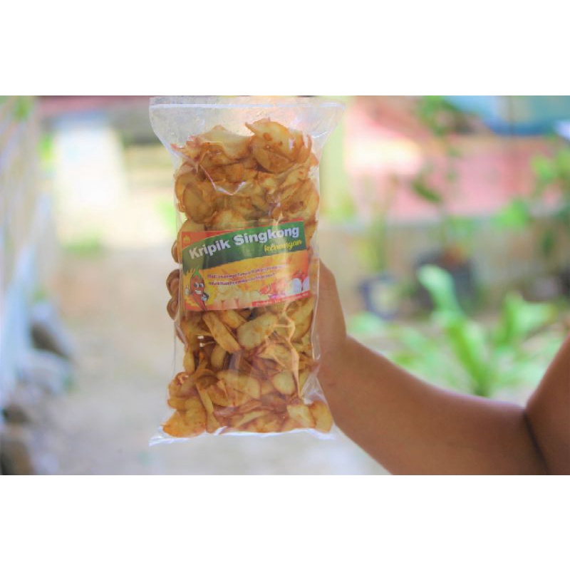 

Kripik singkong pedas manis lengket