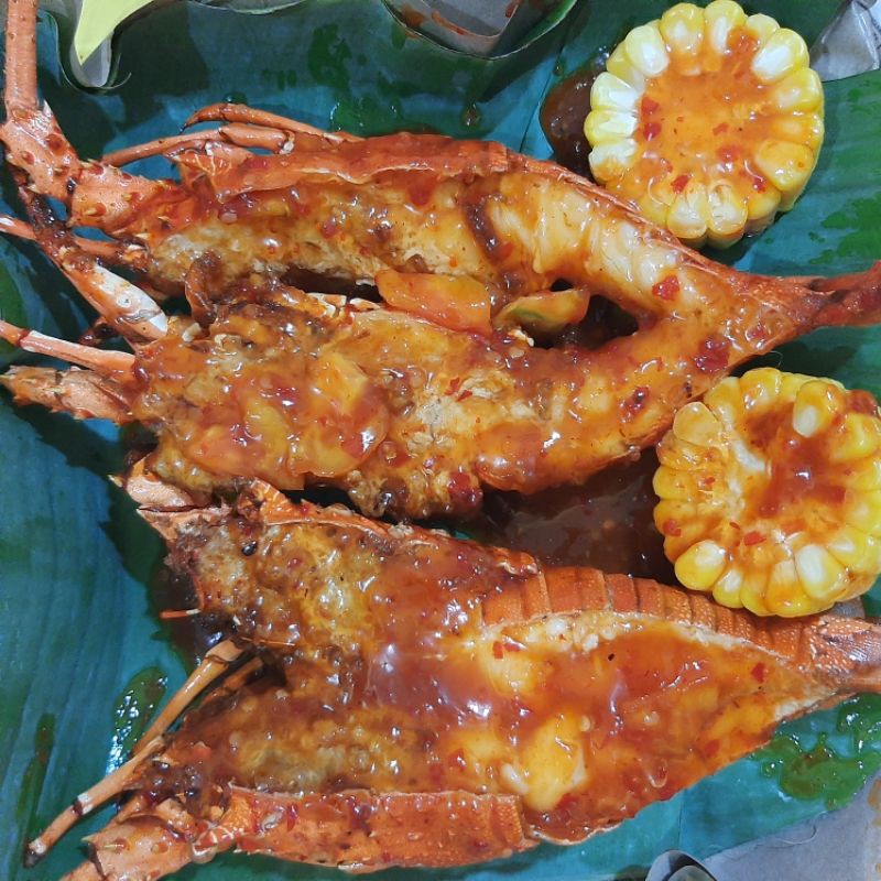 

KERANG CERIWIS Paket ceriwis 8 (2 lobster ) saus padang / rica-rica / lada hitam / caramel / tiram