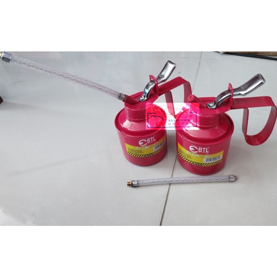 OIL CAN 300CC / OIL CAN 300CC / SEMPROTAN OLI KALENG 300 CC