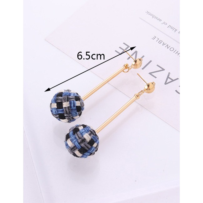 LRC Anting Tusuk Fashion Ball Shape Decorated Earrings