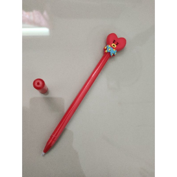 

pulpen BTS LUCU