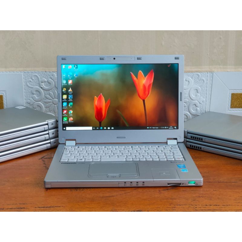 Panasonic CF-MX3 Core i5 SSD Full HD IPS